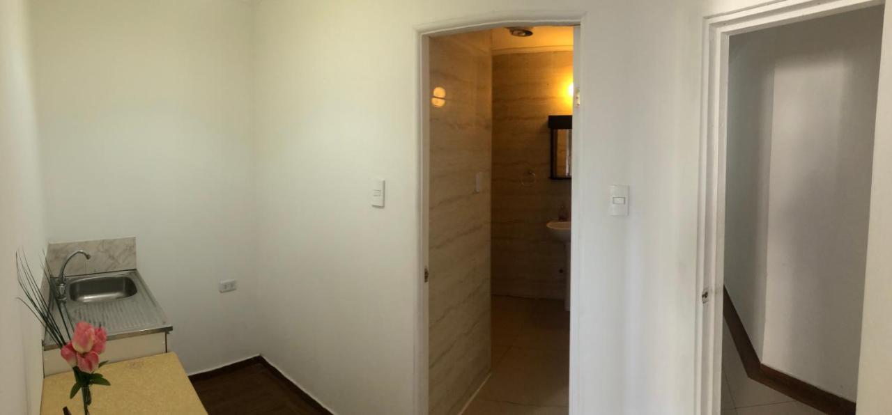 Hostal Lacroix Vina del Mar Exterior photo